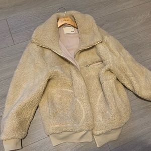 ARITZIA TEDDY JACKET